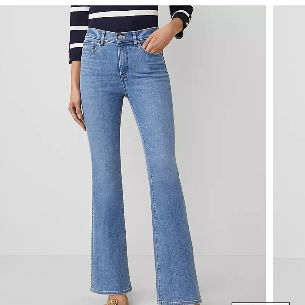 Ann Taylor Slim Boot cut denim jeans / Size 14 - worn once - 32 inch inseam
